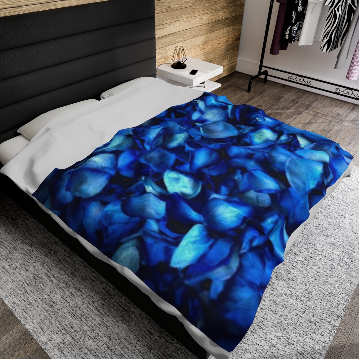 Blue Petals Blanket