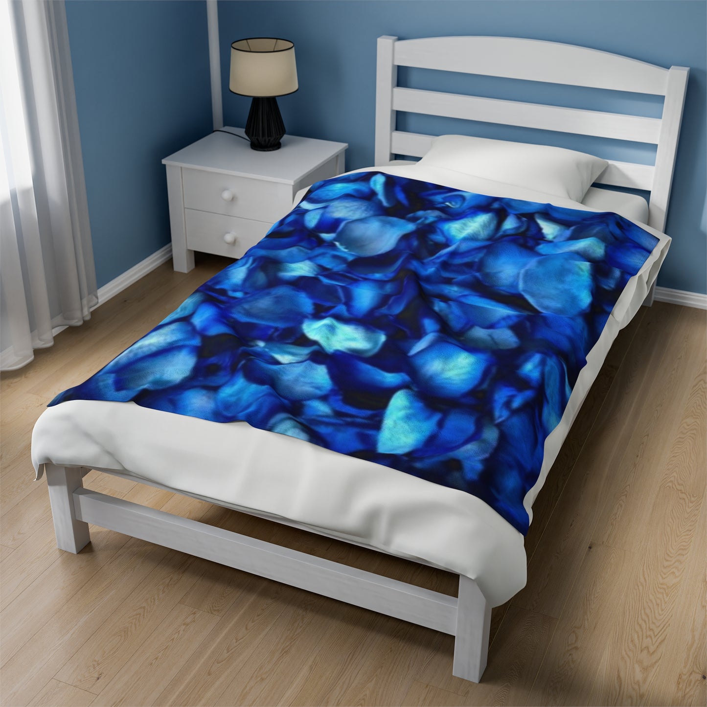 Blue Petals Blanket